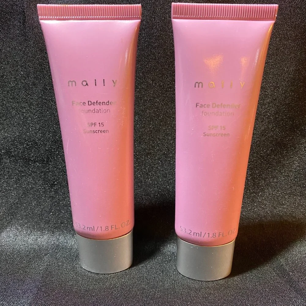 (2) NEW Mally Face Defender Foundation SPF 15 RICH  1.8 oz. FULL SIZE